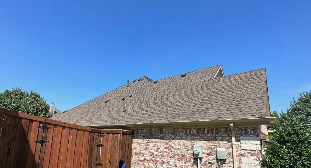 Completed roof replacement project in St. Rose
